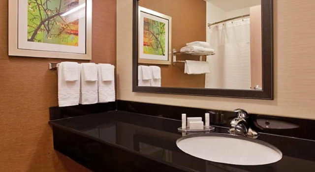 Четырёхместный номер Standard Fairfield Inn & Suites Tulsa South Medical District
