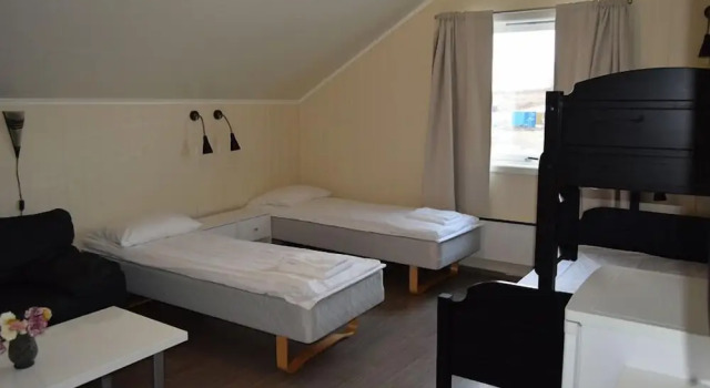 Четырёхместный номер Standard Lundhøgda Camping og Motell