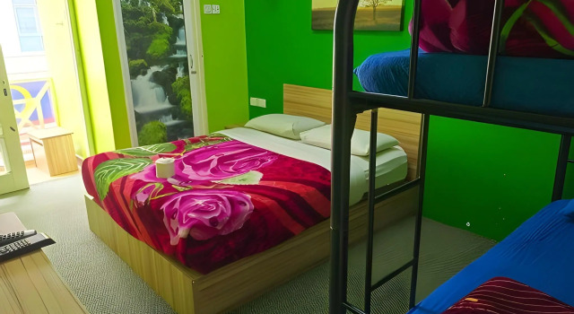 CH Travellers Inn, Prenota Hotel Hotel a Pahang con parcheggio, Parcheggio