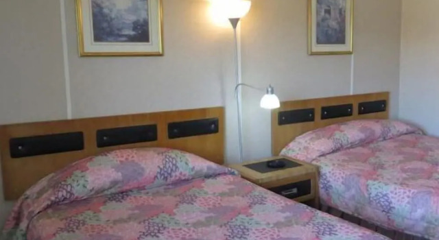 Двухместный номер Standard Peterboro Express Inn