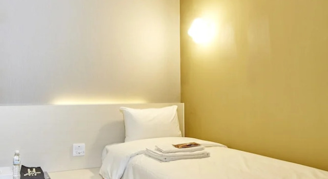 Кровать в общем номере (женский номер) c 1 комнатой Single Inn - Taipei