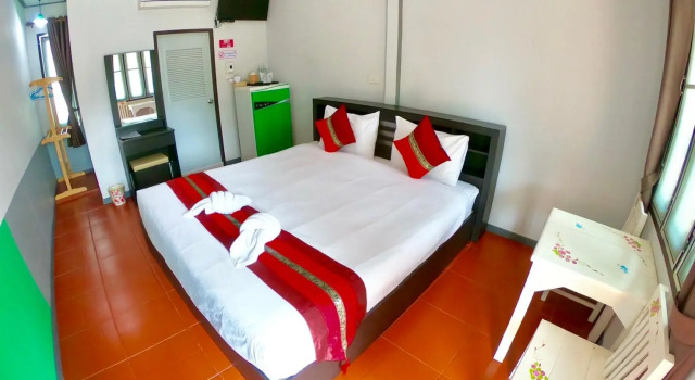 Двухместный номер Standard Revolution Hostel Pai