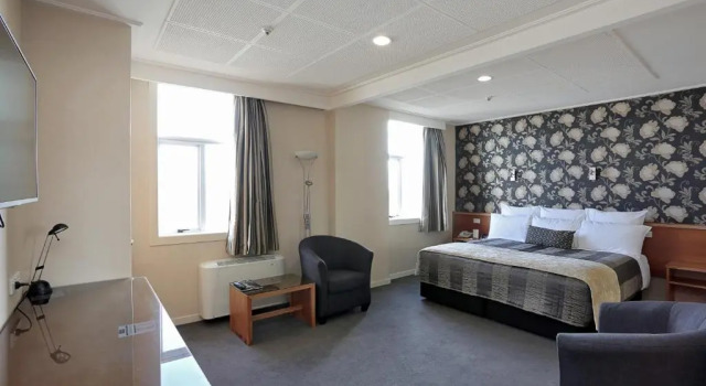 Двухместный номер Premium Kelvin Hotel