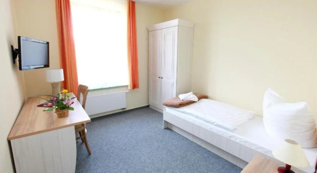 Landhof Liepe, Buchen Sie Hotel Hotels in Oderbruch mit Parkplatz, Parkplätze
