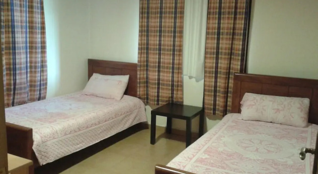 Graneroverde Resort, Buchen Sie Resort Al Qoubaiyat 