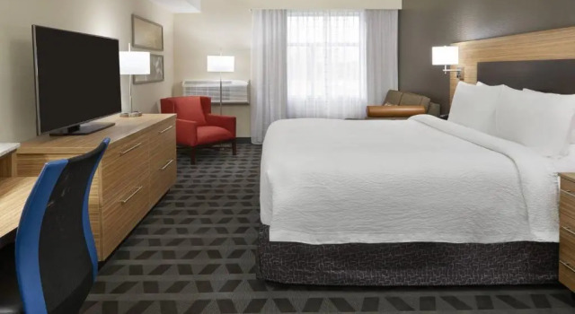 Студия TownePlace Suites by Marriott Oshawa