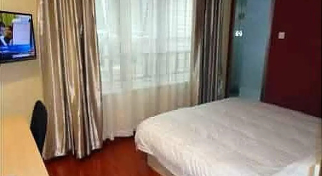 Hanting Hotel Chongqing Guanyin Bridge Branch, Prenota Hotel Hotel a Chongqing Area con parcheggio, Parcheggio