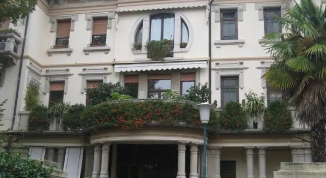 Stylish Penthouse Apartment in Venice Lido, 10 minutes from Saint Marks Square
