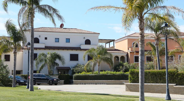 Apt In Marinagri Resort