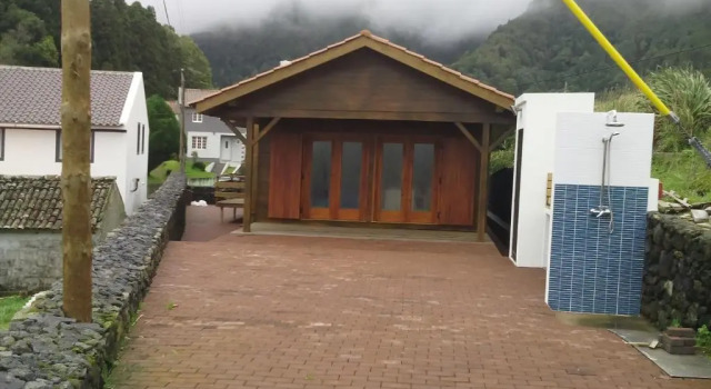 Коттедж Casa dos Manos