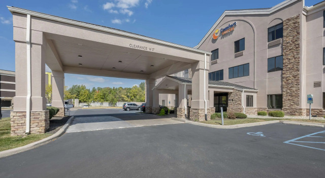 Comfort Suites Brownsburg, Book Hotel Hoteller i Brownsburg med morgenmad, Morgenmad