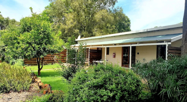 Семейный люкс Haggards Bed and Breakfast