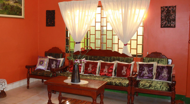 Oral Dangkor Guest House