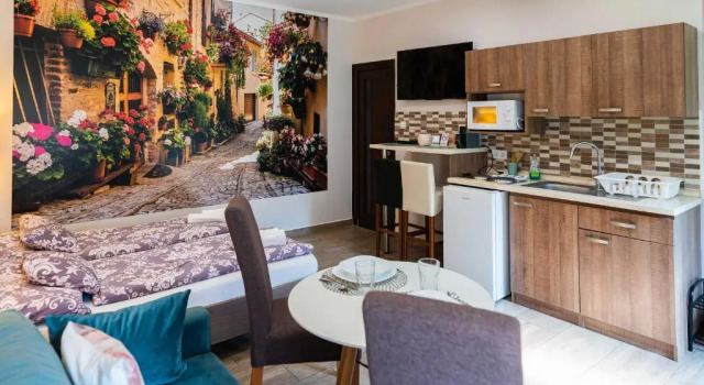 Студия Allium Apartment