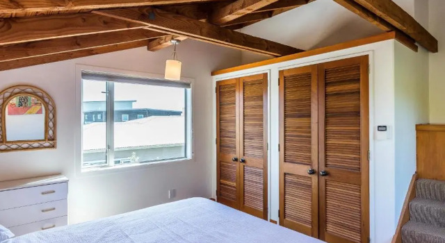 Kapiti at The Coast - Waikanae Holiday Home, Забронировать Отель Отели Уэйкана с парковкой, Парковка