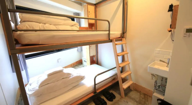 Двухместный номер Superior Wise Owl Hostels Shibuya
