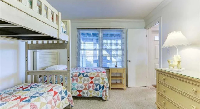 Four Palms - Four Bedroom Home, Rezerwuj Hotel Hotele w Saint Augustine Area z parkingiem, Parking