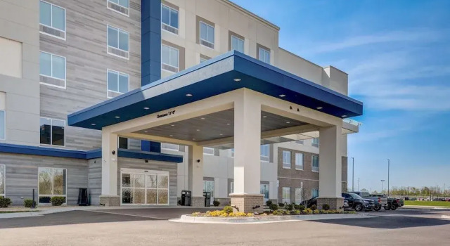 Hampton Inn & Suites Williamstown Ark Encounter, Ky, Забронировать Отель Уильямстаун Northern Kentucky River Region