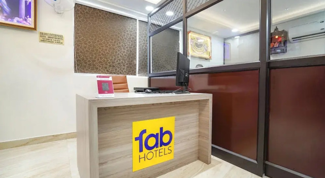 Fabhotel Mahalaxmii Grand