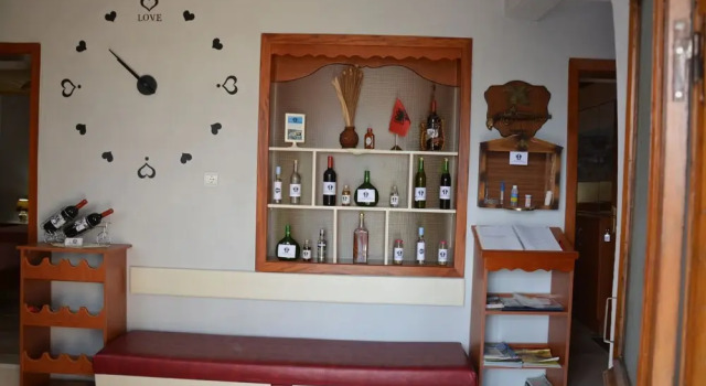 Guest House Bake, Забронировать Гостевой дом Недорогие отели Гирокастры, недорого
