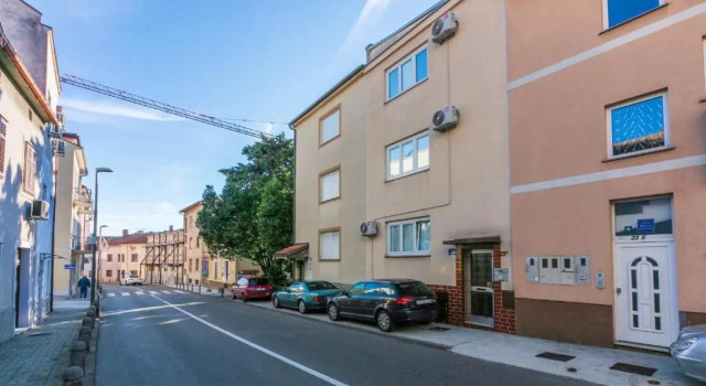 Apartments in Crikvenica 42635