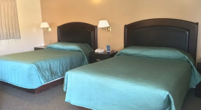 Monte Carlo Motel, Réserver Motel Barriere Sun Peaks