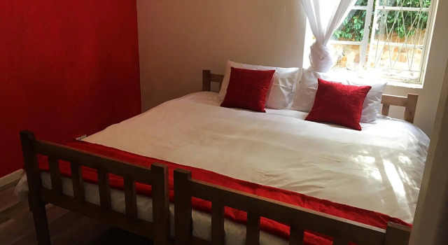 Wanderlust Adventures - Hostel/Backpacker