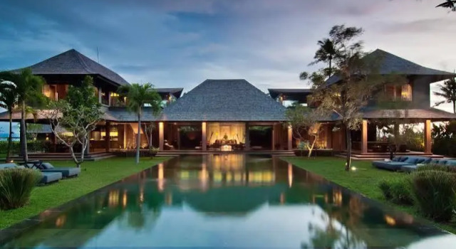 Mahatma House, Book Hotel Cemagi Bali
