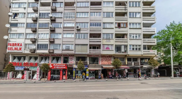 Altiparmak central 4 bedroom apartment, Book Lejlighed Lejligheder i Bursa, Lejlighed