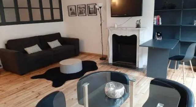 Magnifique T2 De Charme, En Plein C Ur De Ville !, Rezervovat Hotel Auxerre 