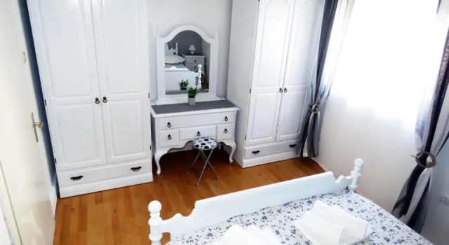Apartment Central City, Забронировать Апартаменты/квартира Апартаменты Макарска, рядом с Набережная Рива (Макарска), Апартаменты/квартира