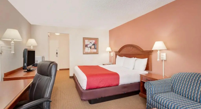 Standard Zimmer Ramada by Wyndham Provo