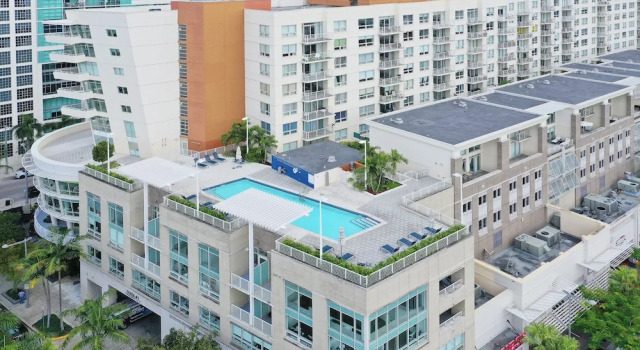Miami World Rental - Midtown 507