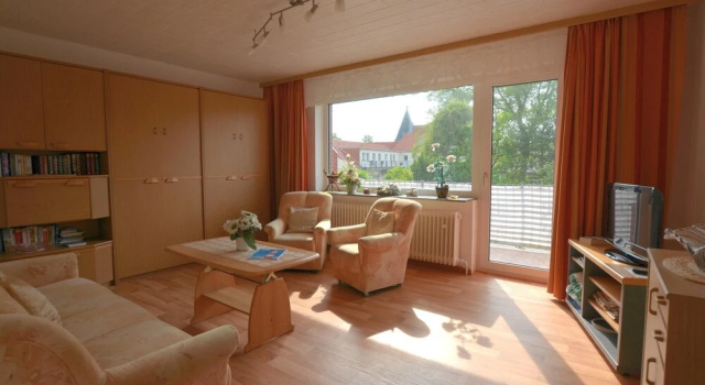 Haus-Buenzow-1, Забронировать Отель Отели East Frisian Islands с парковкой, Парковка