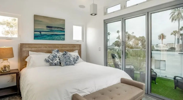 Newest House On The Court Leed Platinum Certified, Great for Groups and Families