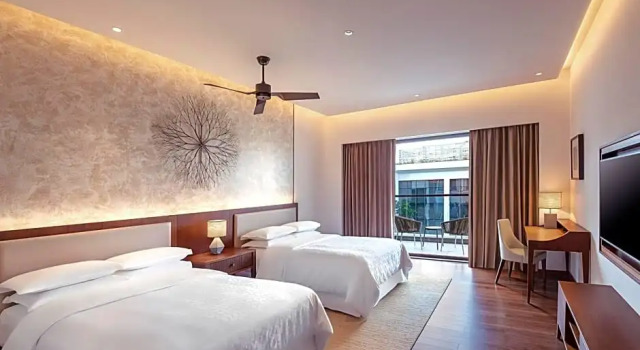 Номер Deluxe Sheraton Grand Chennai Resort & Spa