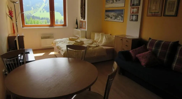 Apartmán Ramzová 27, Забронировать Отель Отели Оломоуцкий края с парковкой, Парковка