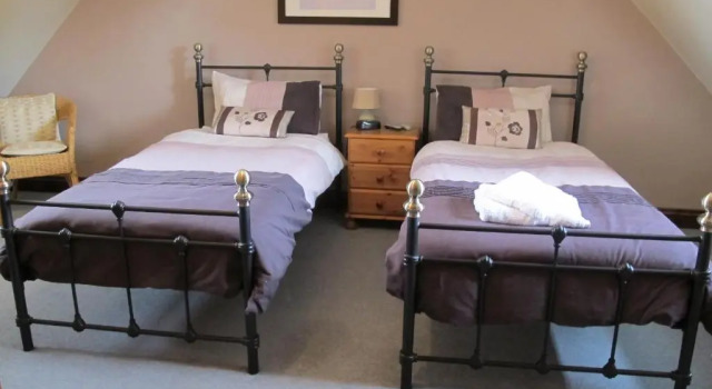 Burnt Mill Cottage, Reservar Casa de férias Moradias em Merseyside, Vila