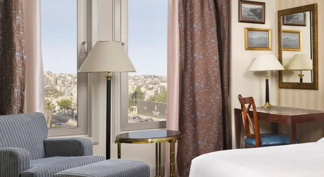 Двухместный Гостевой номер Premium Sheraton Amman Al Nabil Hotel