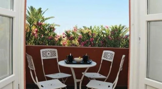 Le Petit Chateau, Prenota Hotel Hotel a Antivari con colazione, vicino a Porto di Bar, Colazione