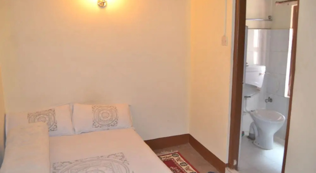 Двухместный номер Standard с балконом и с видом на город Himalaya Guest House