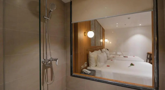 Трёхместный номер Superior Majestic Premium Hotel