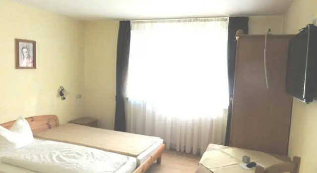 Hotel Wirtshaus Krone, Reserva ahora Hotel Friedrichshafen Baden-Wurtemberg