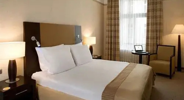 Hotel Neelkant, Rezervovat Hotel Haridvár Uttarakhand