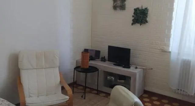 Silvia's house