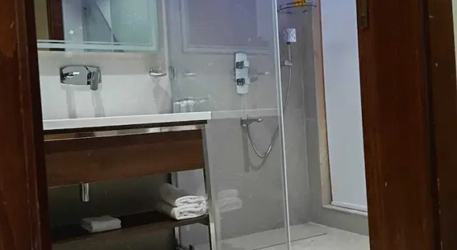 Полулюкс Comfort Inn Vindhyan, Vindhyachal