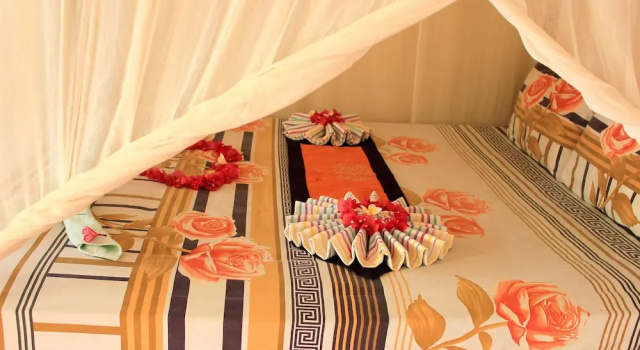 Panorama Backpackers, Buchen Sie Bed & Breakfast Manado Sulawesi Utara