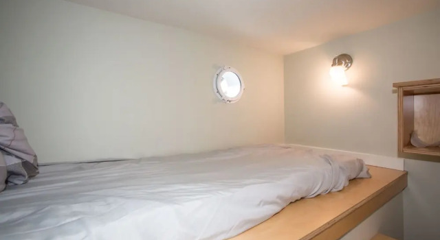 Luxury Houseboat Best in Seattle 3BR, Rezerwuj Hotel Fremont Seattle, w pobliżu Guidepost