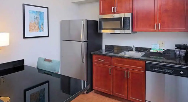 Четырёхместный номер Standard с 2 комнатами Homewood Suites by Hilton Minneapolis-Mall Of America