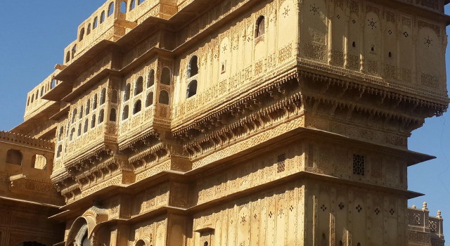 WelcomHeritage Mandir Palace, Забронировать Отель Отели штата Раджастхана 4 звезды, 4*